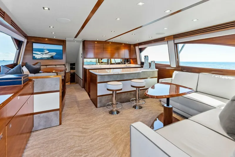 Slide: The Image of 2023 Viking 64 Convertible- SIN PELO- Salon - 5894032