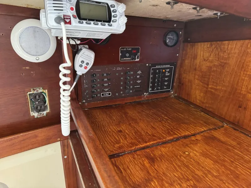 Slide: The Image of Frers 30 1987 - 5466858