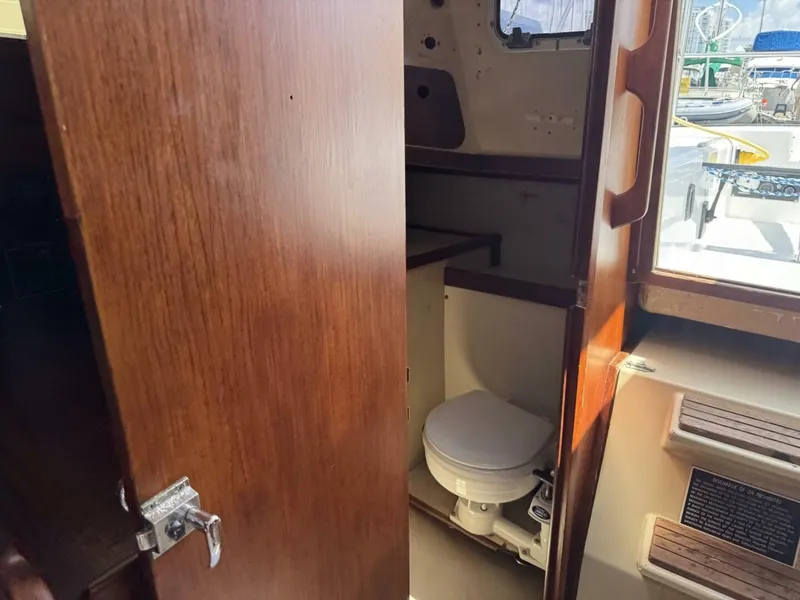 Slide: The Image of Frers 30 1987 - 5466857