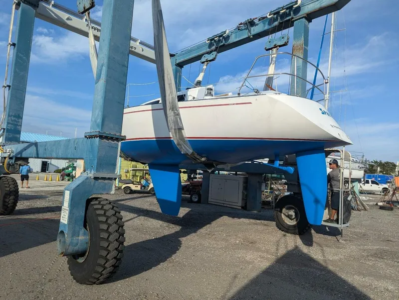 Slide: The Image of Frers 30 1987 - 5348228