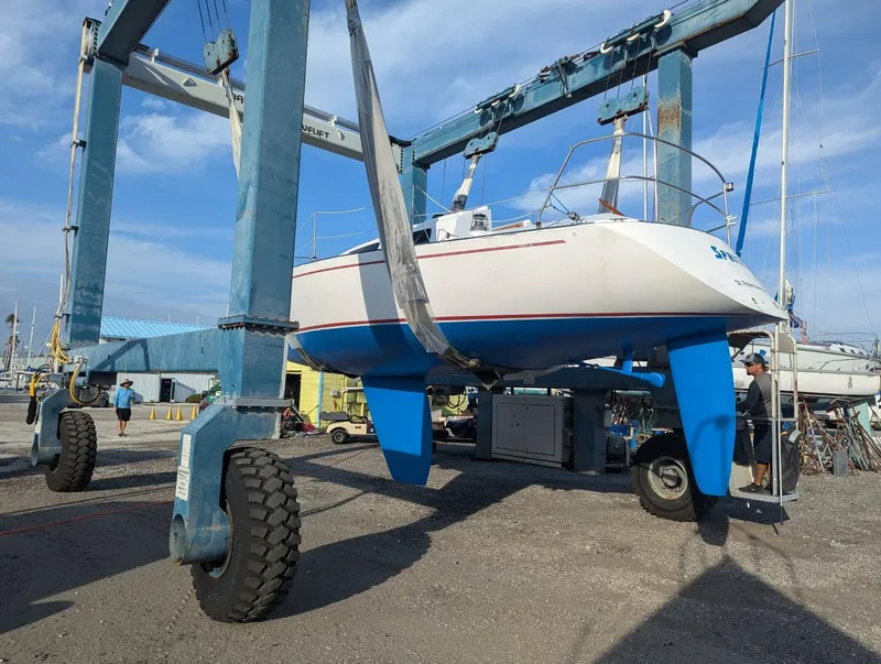 Slide: The Image of Frers 30 1987 - 5423799