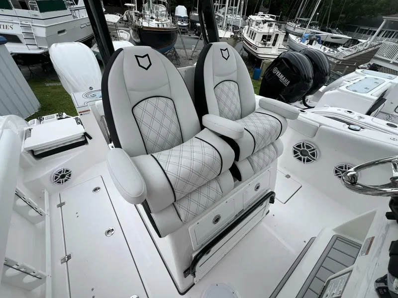 Slide: The Image of Sea Fox 288 Commander 2025 - 5348915