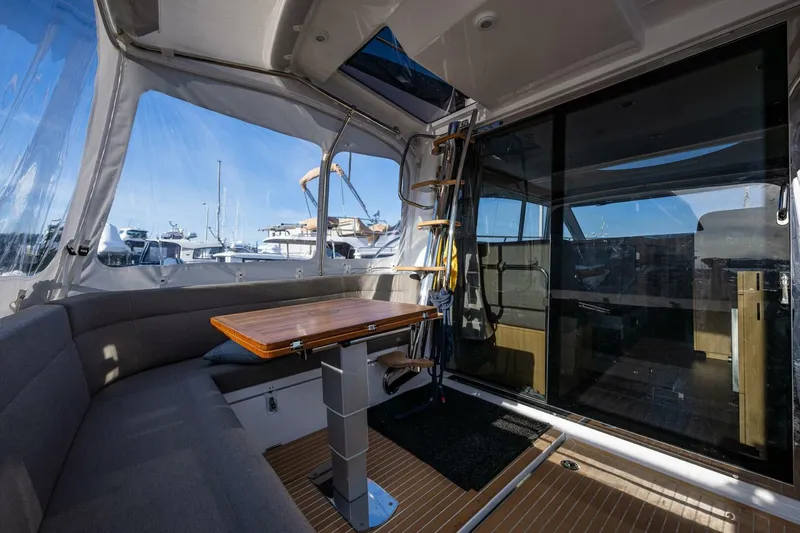 Slide: The Image of Nimbus 405F 2024 - 5349762