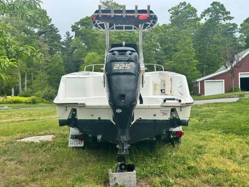 Slide: The Image of Boston Whaler 22 2010 - 5349691