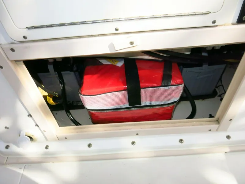 Slide: The Image of Mako 22 1993 - 5350609