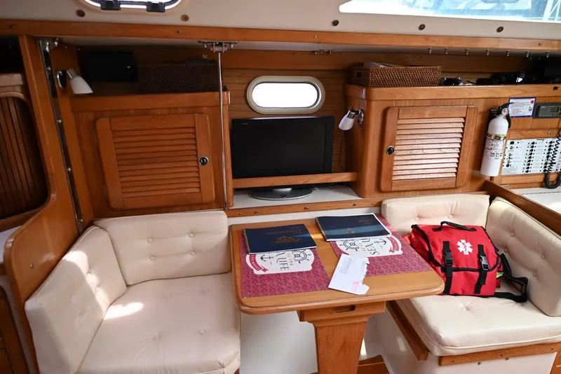 Slide: The Image of Catalina 36 MKII 2002 - 5355508