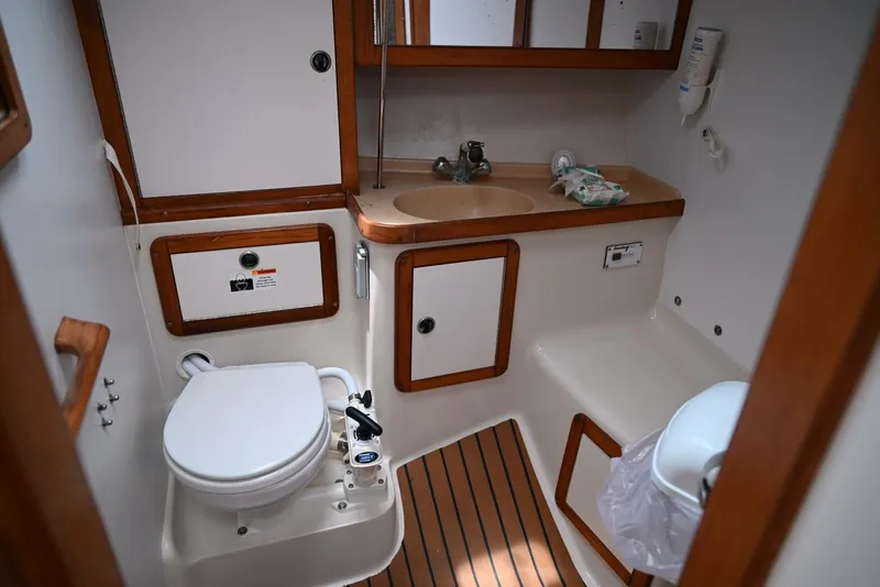 Slide: The Image of Catalina 36 MKII 2002 - 5355512