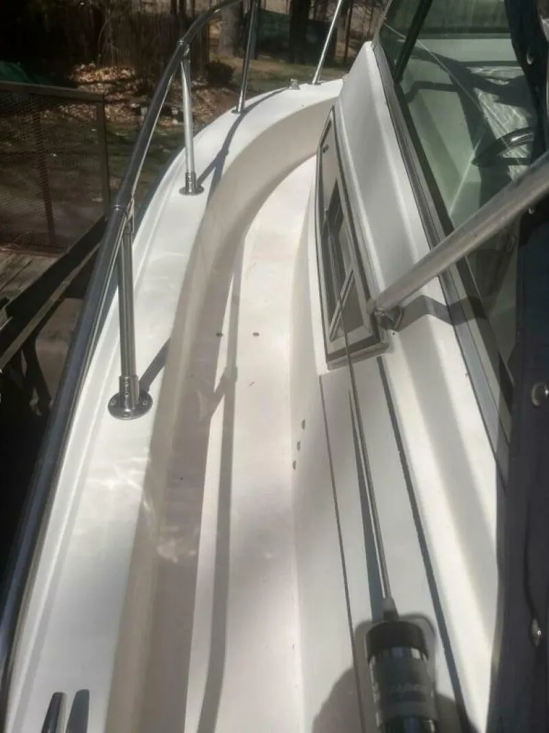 Slide: The Image of Side Deck Walkaroud - 5351524