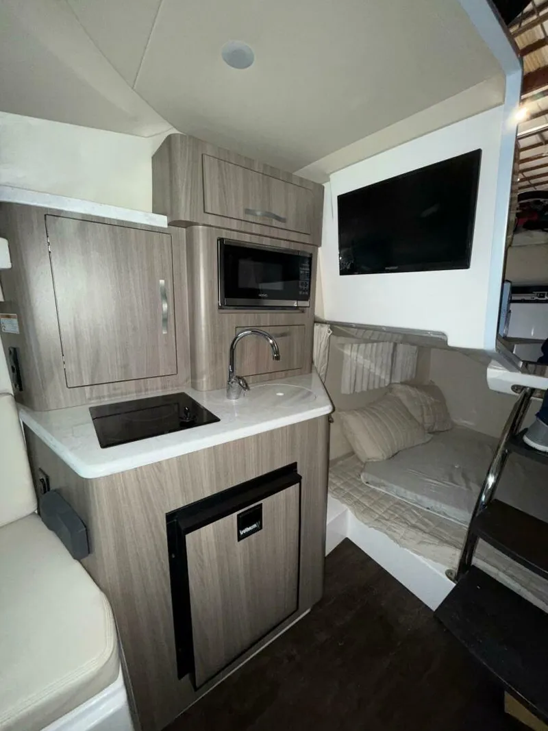 Slide: The Image of Regal 28 Express 2019 - 5351798