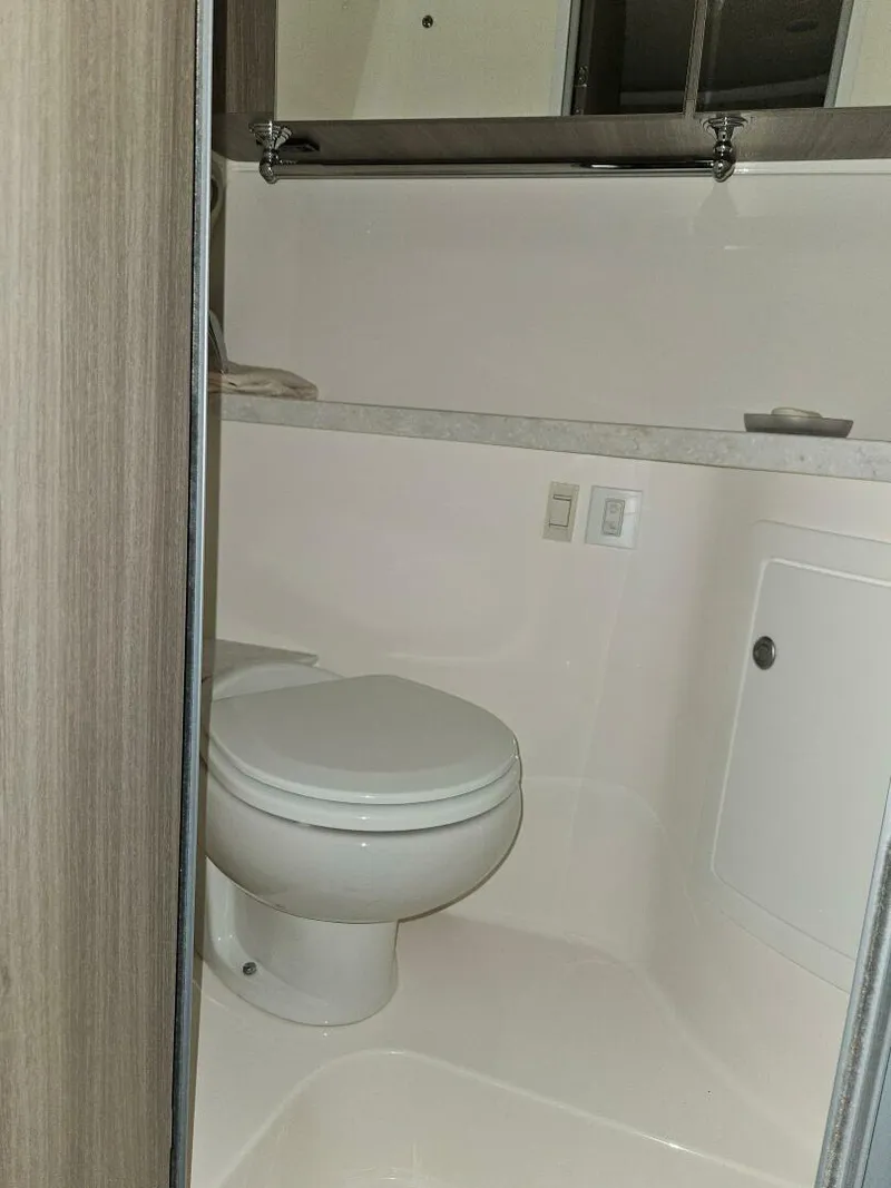 Slide: The Image of Regal 28 Express 2019 - 5351803