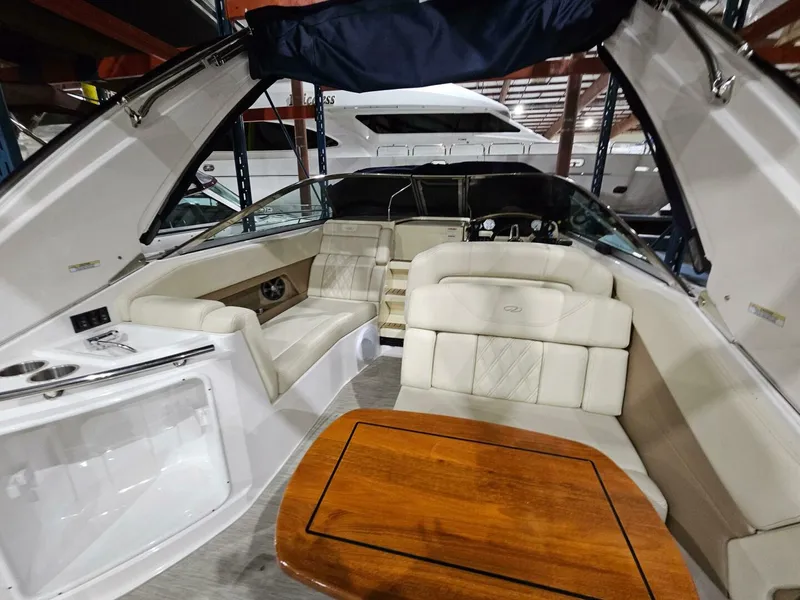 Slide: The Image of Regal 28 Express 2019 - 5351789