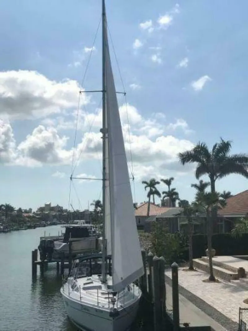 Slide: The Image of Hunter 41 2003 - 5352405