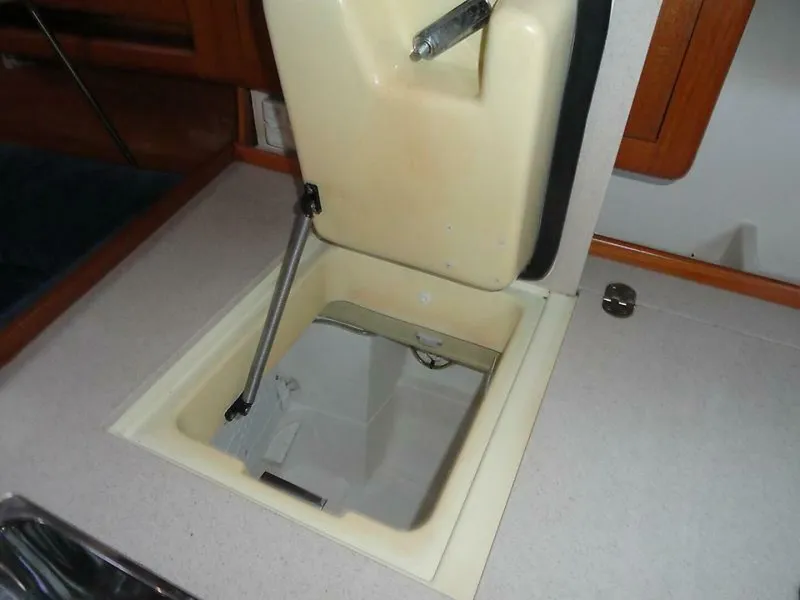 Slide: The Image of Hunter 41 2003 - 5352372