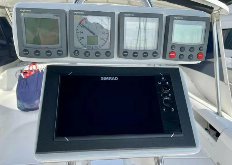 Slide: The Image of Catalina 380 2001 - 5353077