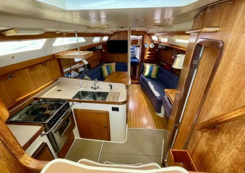 Slide: The Image of Catalina 380 2001 - 5353094