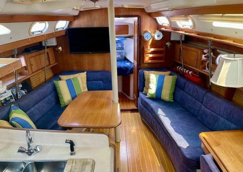 Slide: The Image of Catalina 380 2001 - 5353101