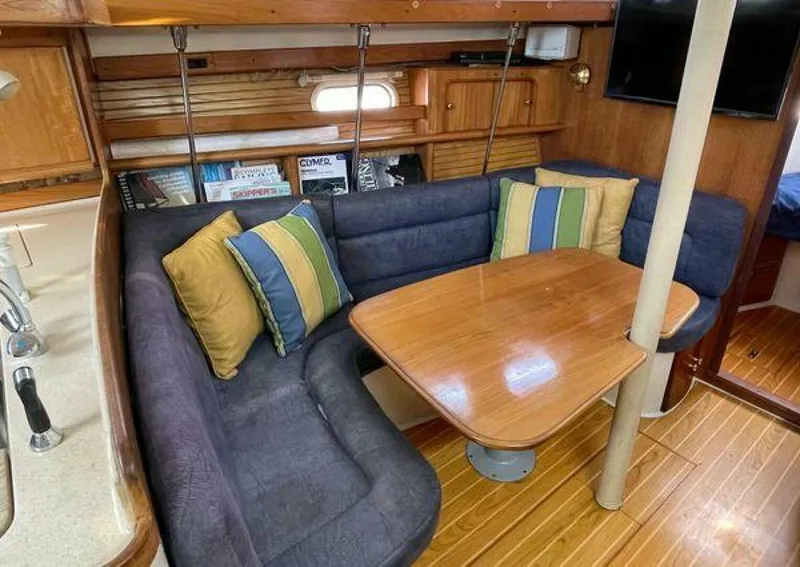 Slide: The Image of Catalina 380 2001 - 5353110