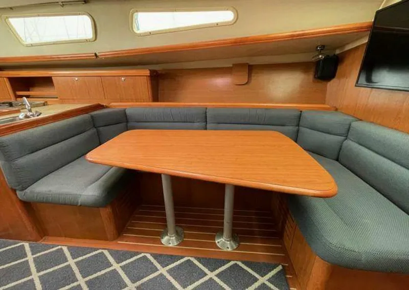 Slide: The Image of Hunter 33 2008 - 5353261