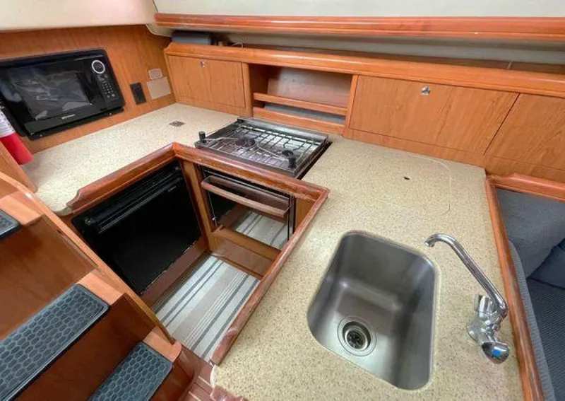 Slide: The Image of Hunter 33 2008 - 5353262