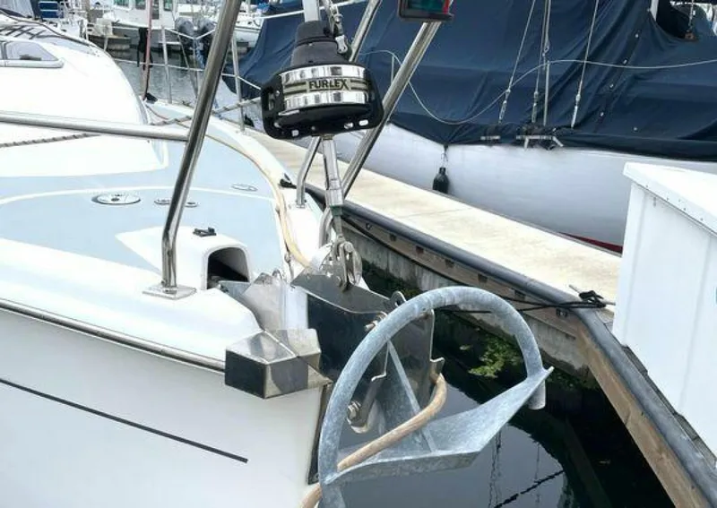 Slide: The Image of Hunter 33 2008 - 5353277