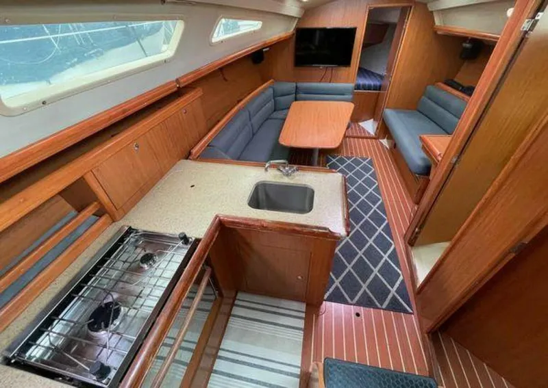 Slide: The Image of Hunter 33 2008 - 5353255