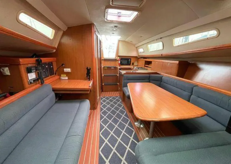 Slide: The Image of Hunter 33 2008 - 5353258