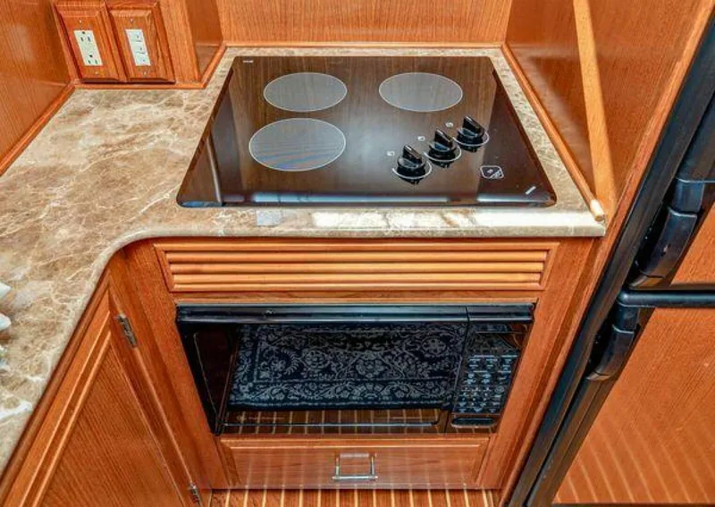 Slide: The Image of Ocean Alexander 450 Classico Sedan 2001 - 5353535