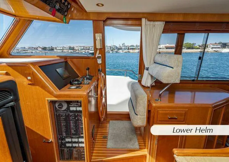 Slide: The Image of Ocean Alexander 450 Classico Sedan 2001 - 5353536