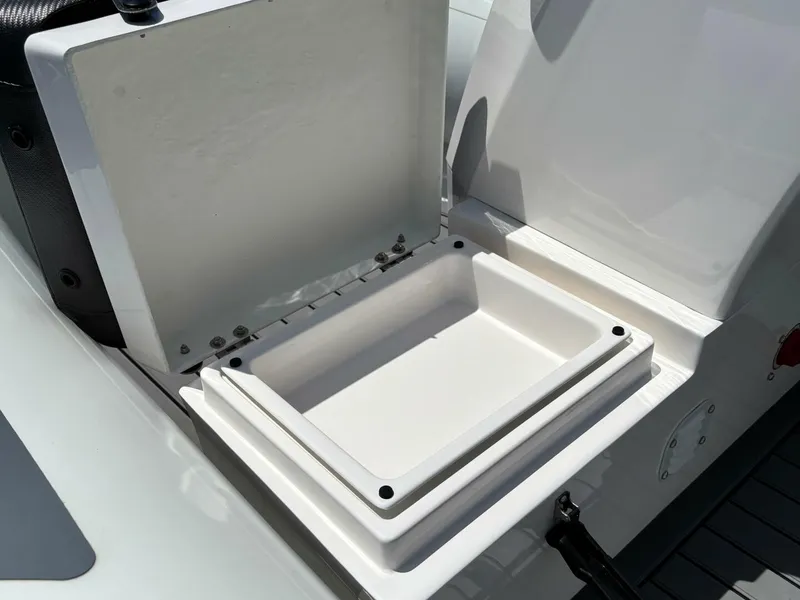 Slide: The Image of 2024 Highfield 360 Sport- Storage - 5353811