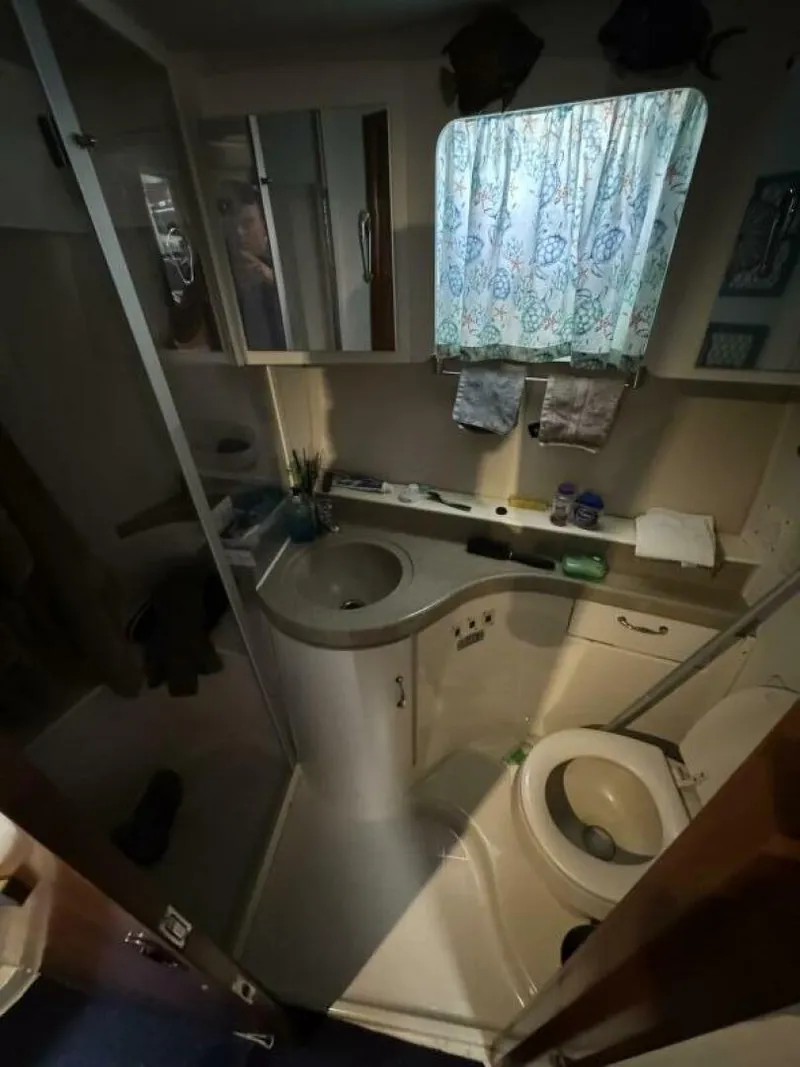 Slide: The Image of Carver 41 2005 - 5353896