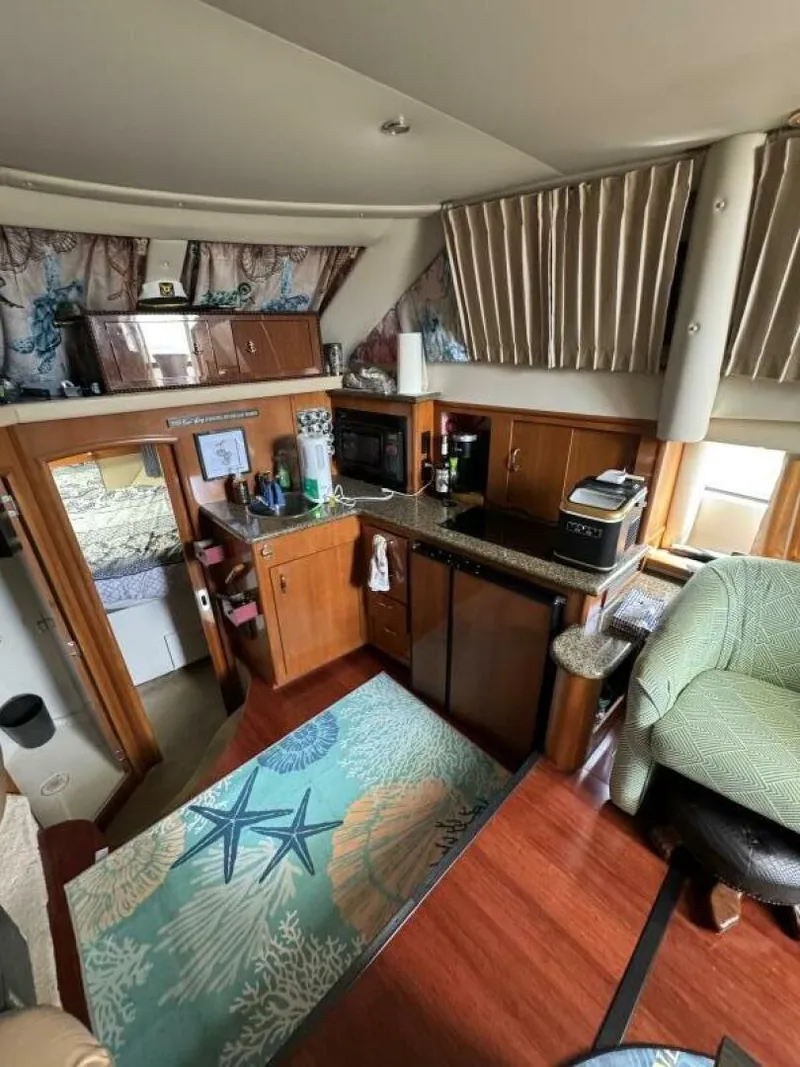 Slide: The Image of Carver Yachts 41 2005 - 5353902