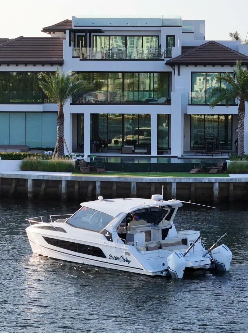 Slide: The Image of Aquila 36 Hydro Foil 2020 - 5354260