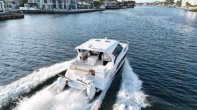 Slide: The Image of Aquila 36 Hydro Foil 2020 - 5354263