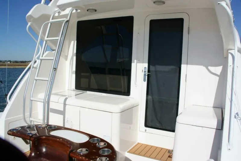 Slide: The Image of Bertram 39 Lineage- Cockpit 2003 Bertram 390 Convertible Lineage - 5355617