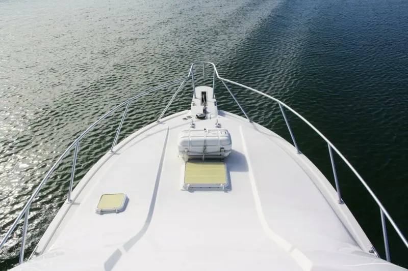 Slide: The Image of Bertram 39 Lineage- Bow 2003 Bertram 390 Convertible Lineage - 5355611