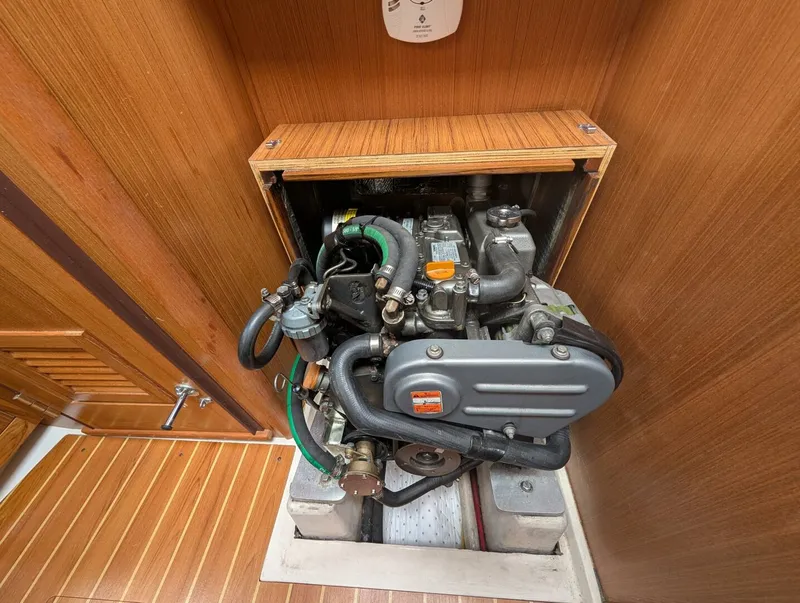 Slide: The Image of Catalina 355 2013 - 5357265