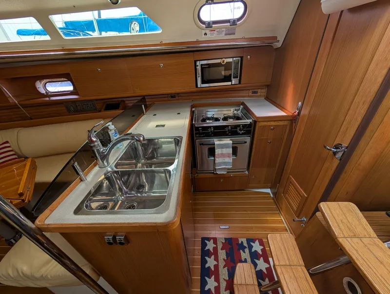 Slide: The Image of Catalina 355 2013 - 5357239