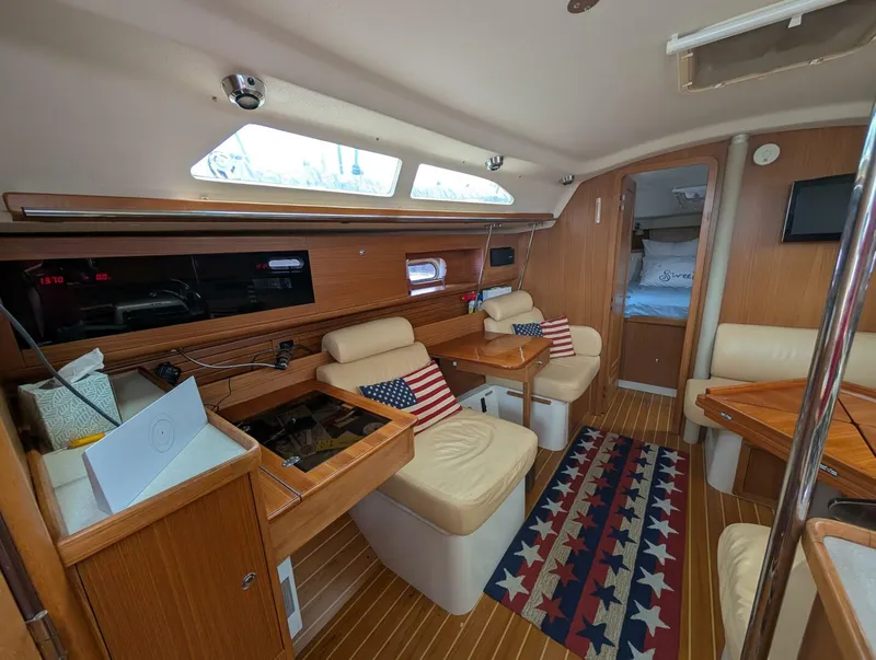 Slide: The Image of Catalina 355 2013 - 5357242