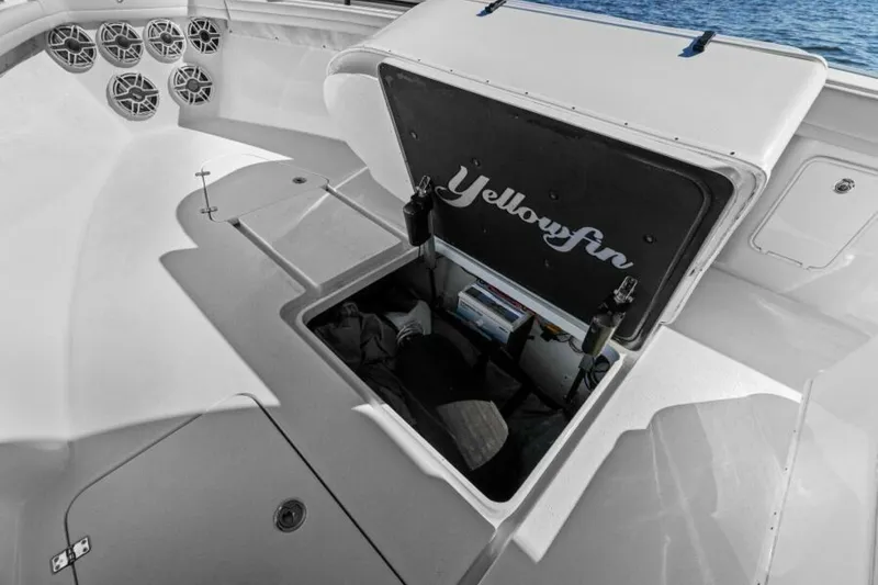 Slide: The Image of 2021 Yellowfin 39 Center Console - 5356556