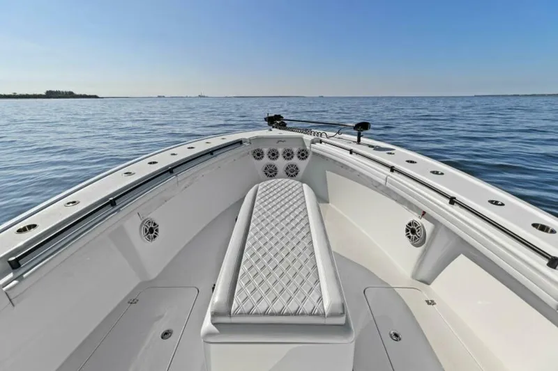 Slide: The Image of 2021 Yellowfin 39 Center Console - 5356557