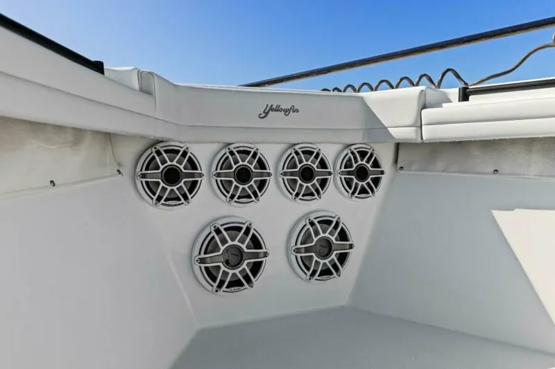 Slide: The Image of 2021 Yellowfin 39 Center Console - 5356558