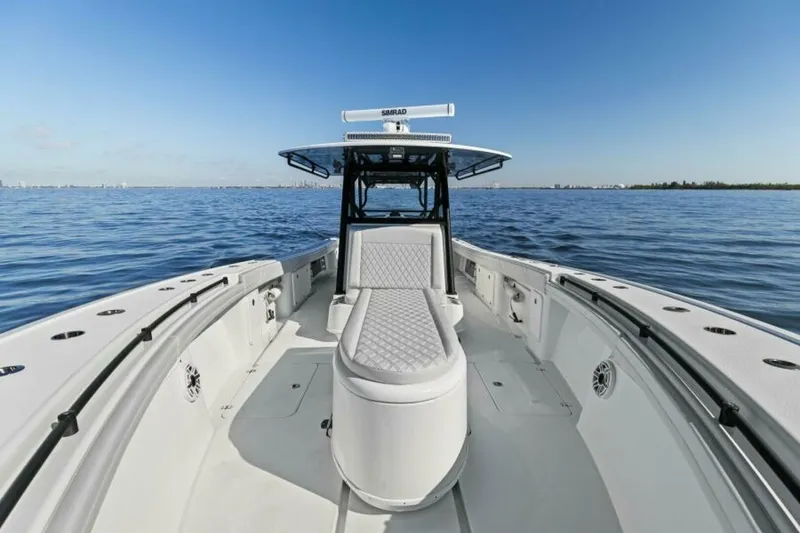 Slide: The Image of 2021 Yellowfin 39 Center Console - 5356560