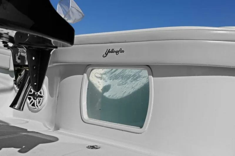 Slide: The Image of 2021 Yellowfin 39 Center Console - 5356569