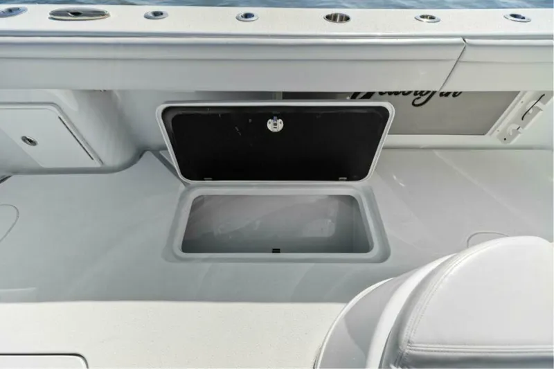 Slide: The Image of 2021 Yellowfin 39 Center Console - 5356581