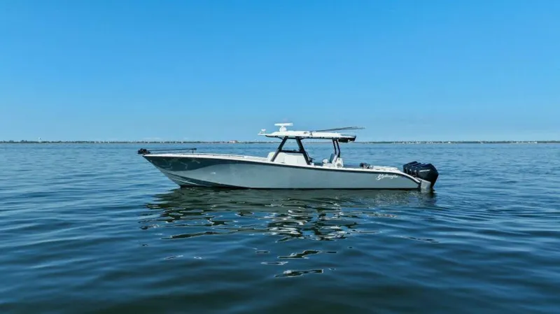 Slide: The Image of 2021 Yellowfin 39 Center Console - 5356590