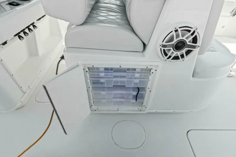 Slide: The Image of 2021 Yellowfin 39 Center Console - 5356555