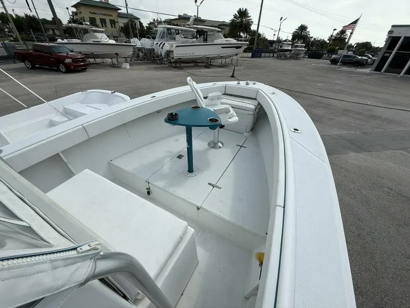 Slide: The Image of Ocean Master 27 - Bow 1997 Ocean Master 27' - 5357204