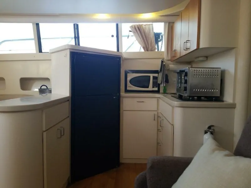 Slide: The Image of Mainship 40 Sedan Bridge 1993 - 5357310