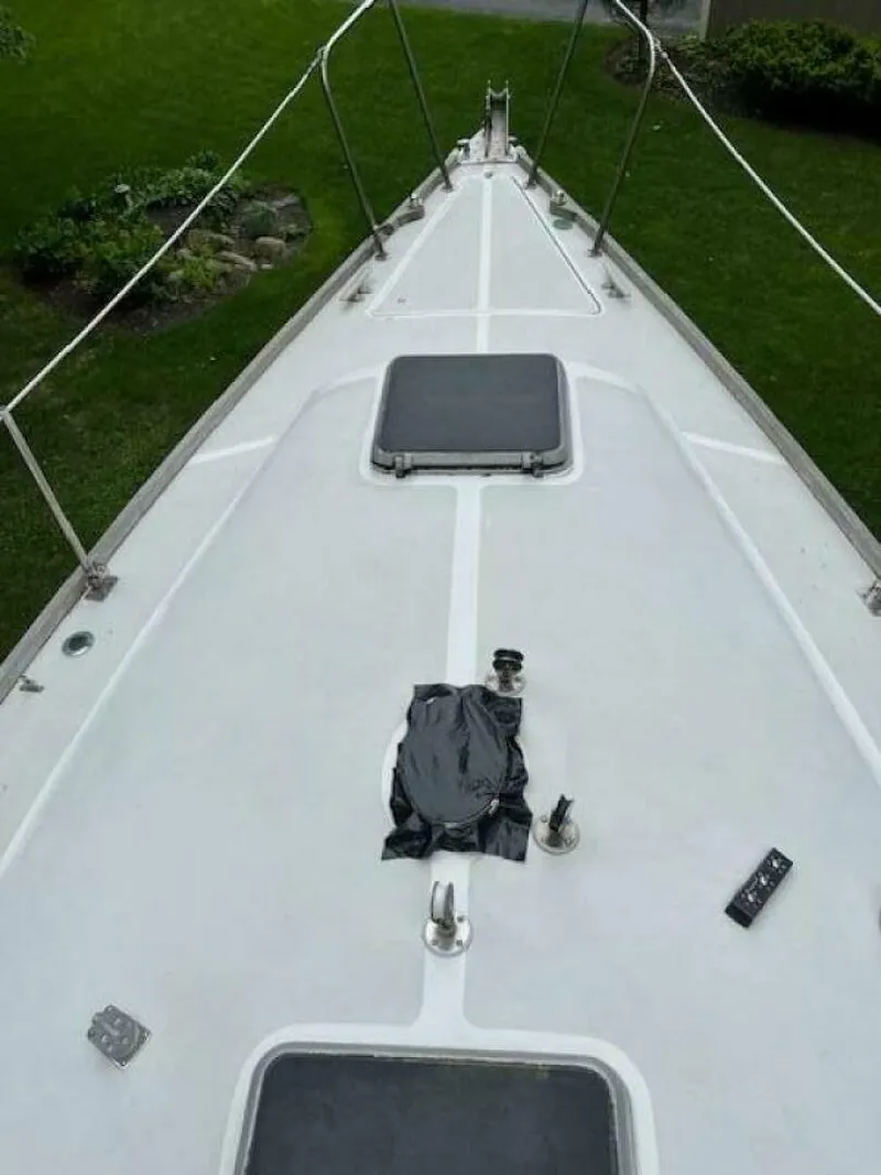 Slide: The Image of Forward Deck View - 5357287