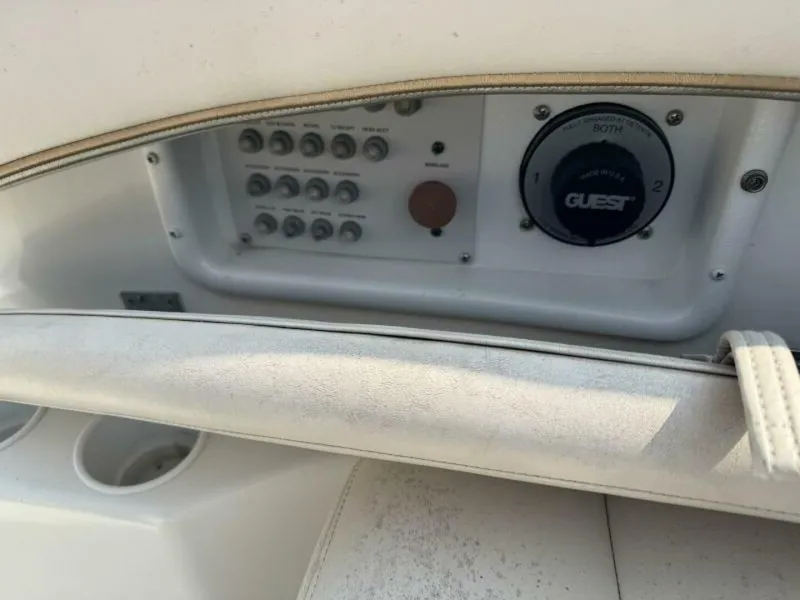 Slide: The Image of Larson 240 Cabrio 2005 - 5372650